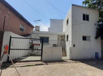 PH · 121m² · 5 Ambientes · Gaboto 185 - Dos PH Venta en Block