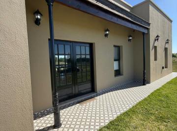 Casa · 250m² · 6 Ambientes · 2 Cocheras · Casa - Pinamar