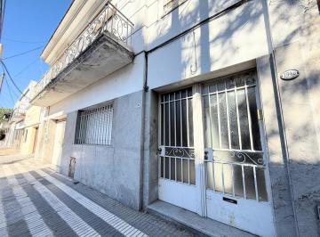 PH · 110m² · 4 Ambientes · PH con Patio 4 Amb Venta