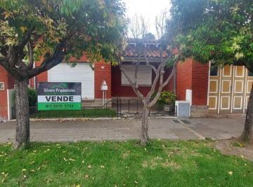 Casa de 4 ambientes, La Matanza · Chalet en Venta Barrio Marina, Villa Luzuriaga.