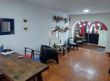 Casa de 7 ambientes, San Miguel de Tucumán · Casa con Departamento en Venta Mexico 3800