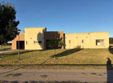 Casa de 4 ambientes, Brandsen · Casa con 1500 m² en Venta con 4 Habitaciones en Samborombón
