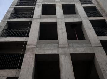 Garage · 8m² · Cocheras Cubiertas Centro de Banfield