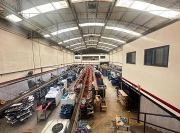 Bodega-Galpón · 1043m² · Venta Galpón Industrial Oficinas Depósito Lanús Lanús Oeste