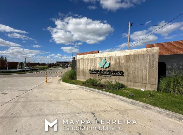 Terreno · 600m²