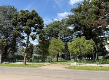 Quinta vacacional de 3 ambientes, Esteban Echeverría · Quinta Vacacional con 3 Dorm. en Venta, 2160 m² en Monte Grande
