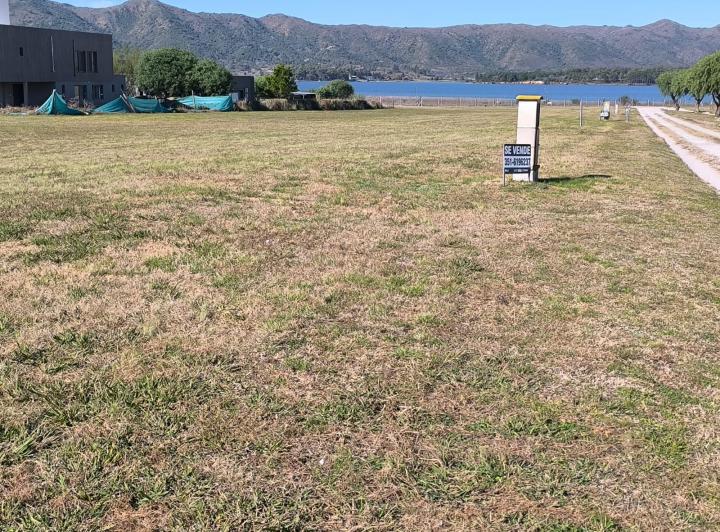 Terreno · 1313m²