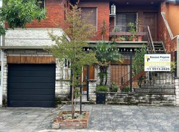 Casa de 6 ambientes, Lanús · Casa con 430 m² Totales en Venta en Lanús Oeste
