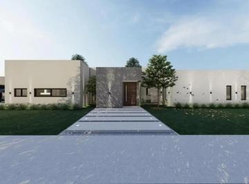 Casa · 210m² · 4 Ambientes · 1 Cochera · Lote de 2.000 + Proyecto de 300 m²