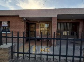 Casa · 168m² · 5 Ambientes · 1 Cochera · Casa + Dpto Interno en B° Fragueiro