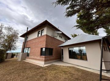 Casa · 189m² · 4 Ambientes · Casa en Río Gallegos