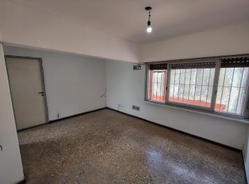 Departamento · 40m² · 2 Ambientes · 2 Amb Último Piso | 40 m² | Apto Profesional | Morón Centro
