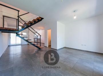 Casa · 140m² · 6 Ambientes · 1 Cochera · Venta Dúplex Nuevo Urca 3 Dorm.