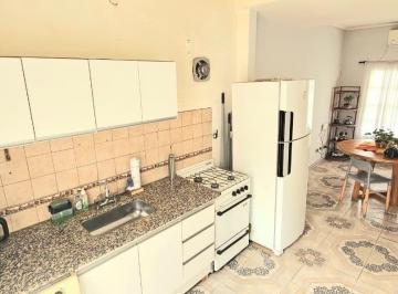 Casa · 51m² · 3 Ambientes · 1 Cochera · Venta Duplex 3 Ambientes Cochera Morón