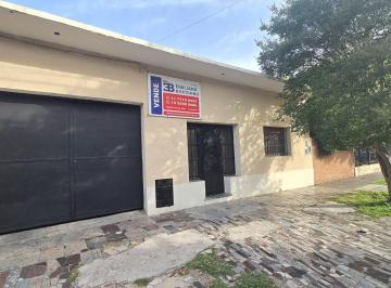 Casa · 130m² · 3 Ambientes · 2 Cocheras · Casa en Venta en Villa Bosch, Tres de Febrero, G. B. a. Zona Oeste