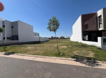 Terreno · 360m² · Lote Central en San Ignacio Village - Cerca de La Entrada