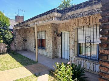 Casa · 140m² · 4 Ambientes · 3 Cocheras · Venta Casa Cuatro Ambientes en Jose C Paz