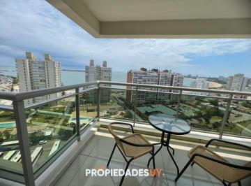 Foto1 · Disponible en Alquiler, Apartamento de 2 Dorm. en Brava Punta del Este, con Hermosas Vistas Al
