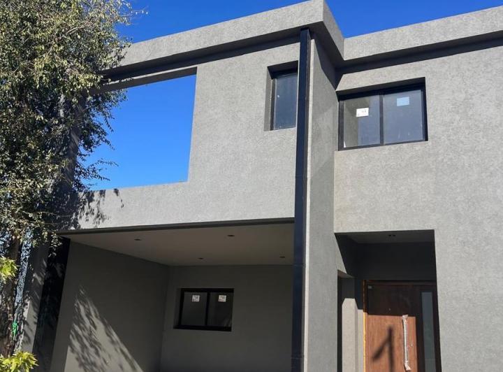 Casa · 163m² · 4 Ambientes