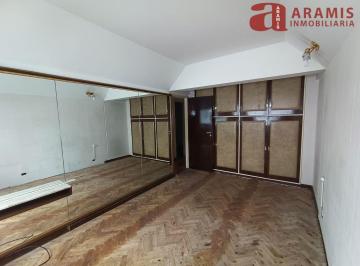 Departamento · 93m² · 3 Ambientes · 1 Cochera · Piso Alto - Luminoso y Amplio 3 Amb Al Frente.