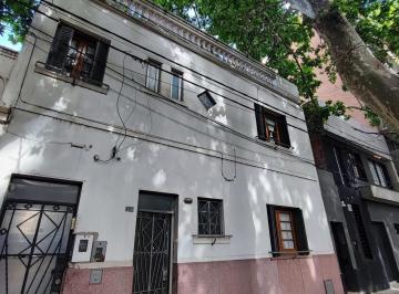 Casa · 73m² · 3 Ambientes · Casa en Venta 2 Dorm. Rosario - República de La Sexta