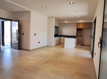 Casa · 145m² · 4 Ambientes · 2 Cocheras · Apto Crédito Casa en Venta 2 Dorm. Nuevo Malagueño Córdoba