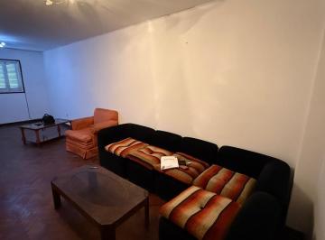 Departamento · 78m² · 5 Ambientes · Departamento Tres Dorm.