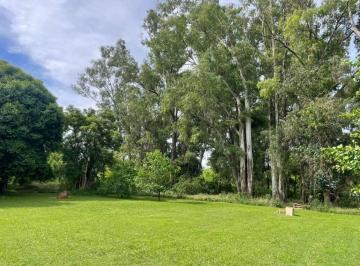 Casa · 150m² · 4 Ambientes · 3 Cocheras · Fraccion Quinta en Venta en Arturo Segui