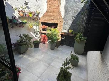 PH · 82m² · 4 Ambientes · Venta PH 4 Ambientes en Villa Ballester Sin Expensas con 2 Patios Parrilla y Quincho