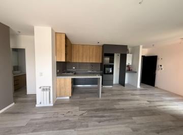 Casa · 104m² · 3 Ambientes · 1 Cochera · Cuadruplex en Venta en Prados de Manantiales.2 Dorm., con Balcon Yterraza