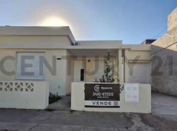 Casa · 155m² · 6 Ambientes · Casa Sobre Av en Venta en Rafaela