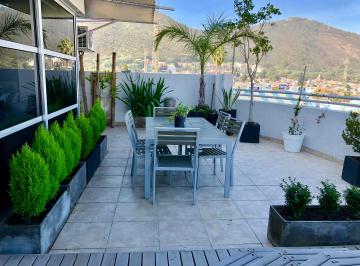 Vista teraza oasis exclusiva · Penthouse en Rivadavia 234 – Terraza 48 m², Vistas 230°, 2 Jacuzzis, Cochera – Z