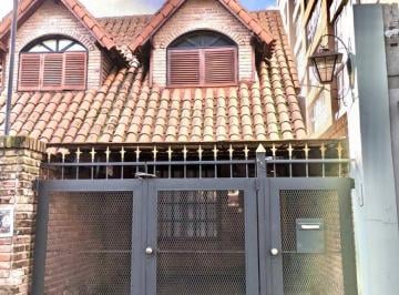 PH de 3 ambientes, Ituzaingó · Apto Credito Bancario!hermoso Dúplex de Solida Construcción a Tan Solo 3 Cuadras de La Estación