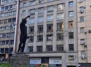 Oficina comercial · 250m² · 5 Ambientes · 1 Cochera · Oficina en Alquiler Centro 250 m² Av Corrientes