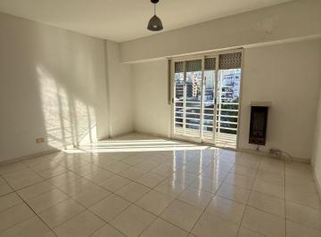Departamento · 60m² · 2 Ambientes · 2 Ambiente Duplex Al Frente con 2 Balcones Real Oportunidad