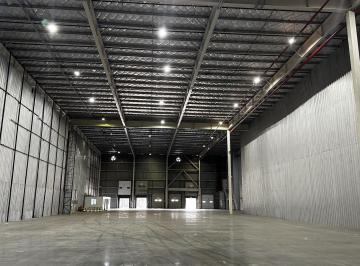 Bodega-Galpón · 3200m² · Alquiler Depósito 3200 m² Dentro de Predio Logístico