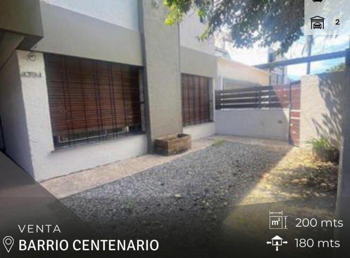 Casa · 180m² · 7 Ambientes · 2 Cocheras