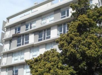 Oficina comercial · 100m² · 2 Ambientes · 1 Cochera · Oficina en Olivos - Vias/maipu