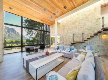 Casa · 400m² · 8 Ambientes · 3 Cocheras · Casa - Terrazas del Polo - Arelauquen