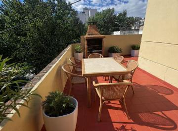 PH · 61m² · 2 Ambientes · Venta PH 2 Amb. Villa del Parque. Terraza Propia.