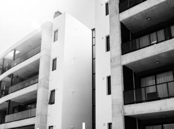 Departamento · 100m² · 3 Ambientes · 1 Cochera · Departamento en Venta con Seguridad m de Recta Martinolli - Rivera Norte