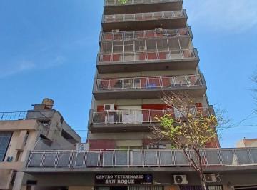 Departamento de 2 ambientes, Villa Urquiza · 2 Amb. Lat. Cochera Fija Cubta Vista Abta. Todo Sol Hecho Tot. a Nvo. en Lo Mejor de Urquiza