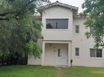 Casa de 5 ambientes, Escobar · Casa en Venta Barrio Alamo Ato