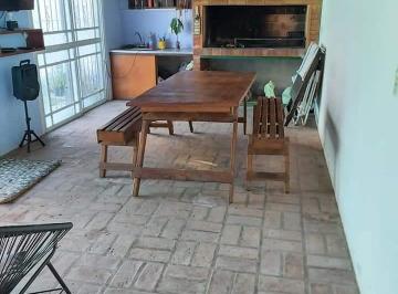 Casa · 100m² · 3 Ambientes · Casa Chalet en Venta en Zárate, G. B. a. Zona Norte, Argentina