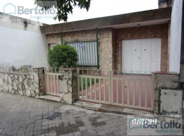 Casa · 150m² · 3 Ambientes · 1 Cochera · Venta - Casa - 2 Dorm. - Provincias Unidas 1850 - Barrio Belgrano - Rosario