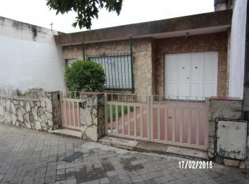 Casa · 150m² · 3 Ambientes · 1 Cochera · Venta - Casa - 2 Dorm. - Provincias Unidas 1850 - Barrio Belgrano - Rosario