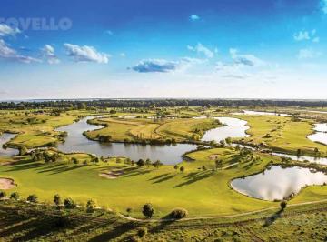Terreno · 3600m² · Venta Terreno en Barrio Privado Carmelo Golf 3600 m²