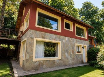 Casa · 160m² · 7 Ambientes · Casa en Venta en Altos del Sol, San Martin de Los Andes, Patagonia
