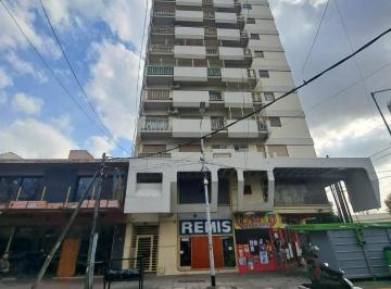 Departamento · 36m² · 2 Ambientes · Oportunidad Sobre Avda. Mitre Depto de 2 Amb. Exc. Estado