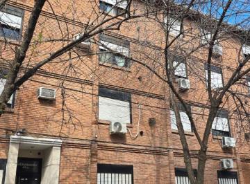 Departamento de 1 ambiente, Rosario · Rosario: Zona Parque Urquiza y a 1 Cuadra de Calle Pellegrini. Interno.